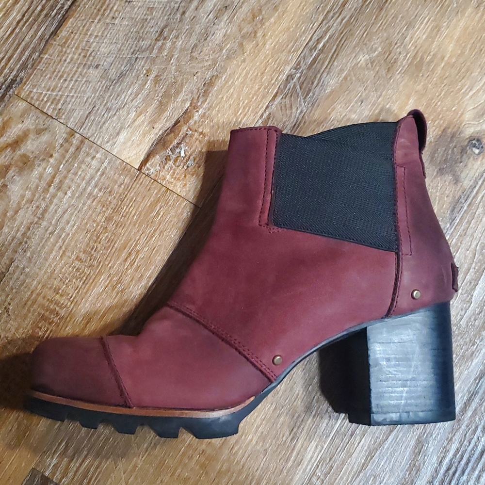 Sorel Womens Redwood Addigton Ankle Boots